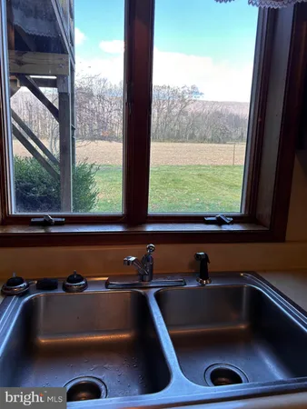 $1,950 | 11 Carpenter Lane, Newburg, PA 17240