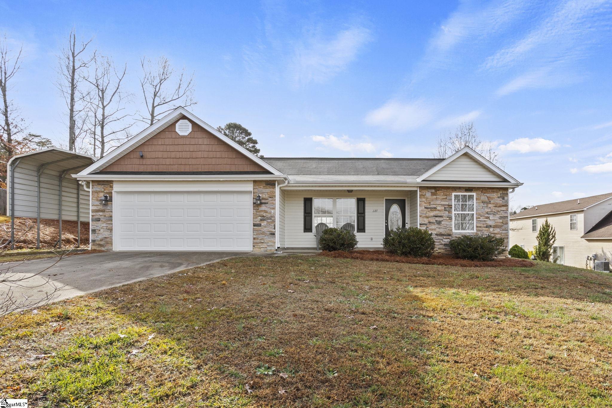 227 State Rd S-42-2088 Lyman, SC 29365 - Photo 1 of 17