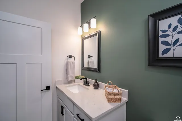 $529,900 | 420 Winnie Way, Lawrence, KS 66049