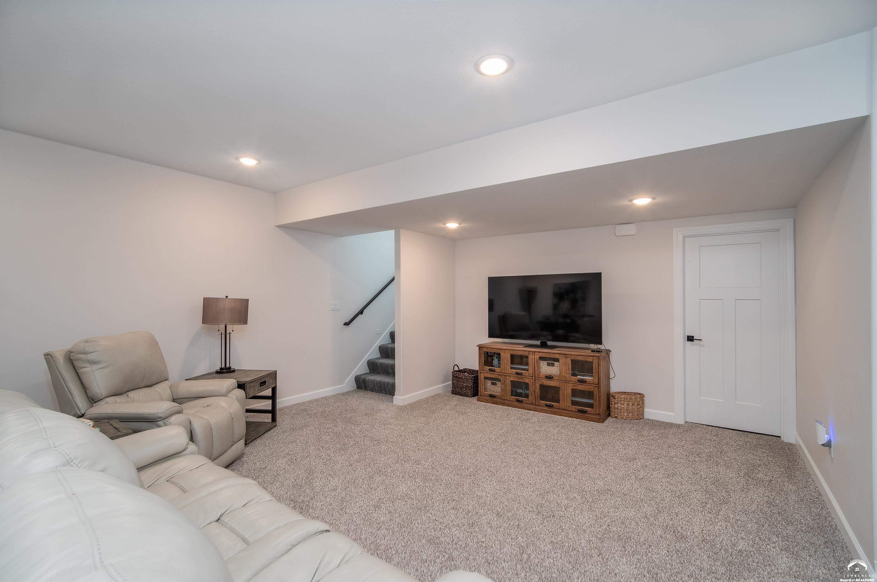 420 Winnie Way Lawrence, KS 66049 - Photo 28 of 41