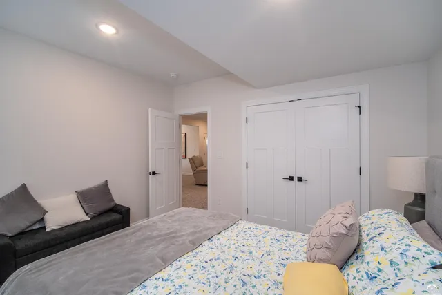 $529,900 | 420 Winnie Way, Lawrence, KS 66049