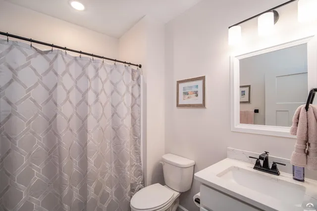 $529,900 | 420 Winnie Way, Lawrence, KS 66049