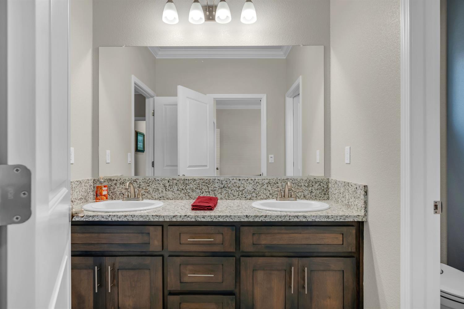 402 Callaway Lane Ione, CA 95640 - Photo 10 of 36