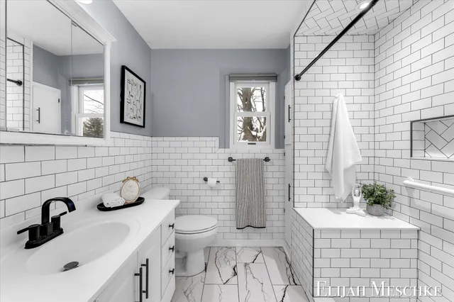 $329,900 | 1408 Mark Street Northeast, Grand Rapids, MI 49525