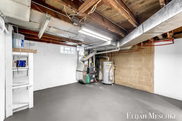 $329,900 | 1408 Mark Street Northeast, Grand Rapids, MI 49525