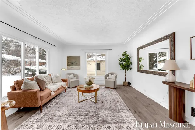 $329,900 | 1408 Mark Street Northeast, Grand Rapids, MI 49525