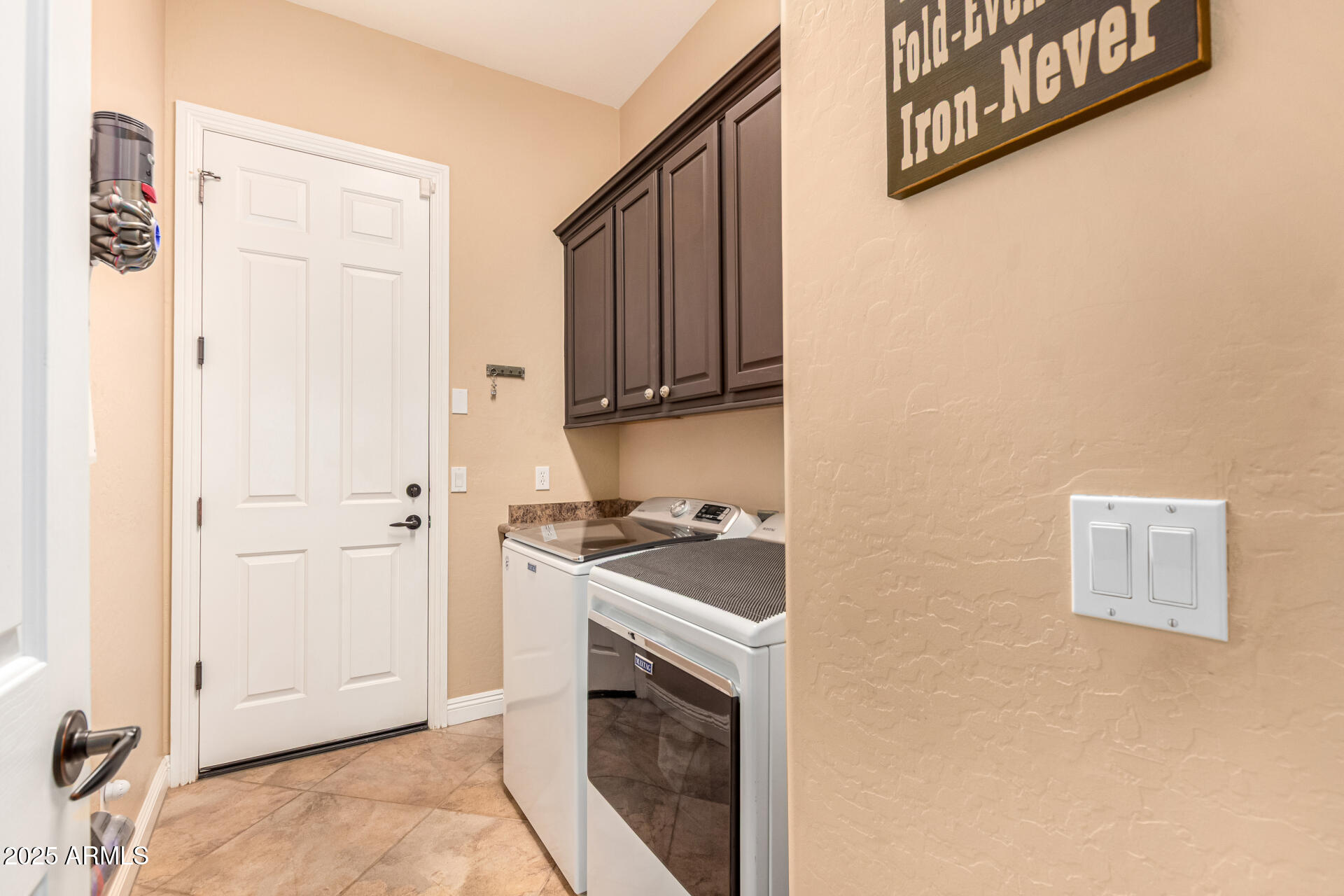 5523 West Yearling Road Phoenix, AZ 85083 - Photo 38 of 54 a kitchen with a stove and a refrigerator