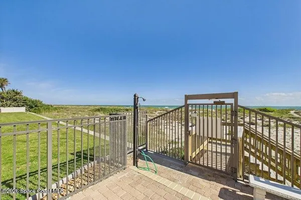 $3,600 | 1305 South Atlantic Avenue, Unit 210, Cocoa Beach, FL 32931