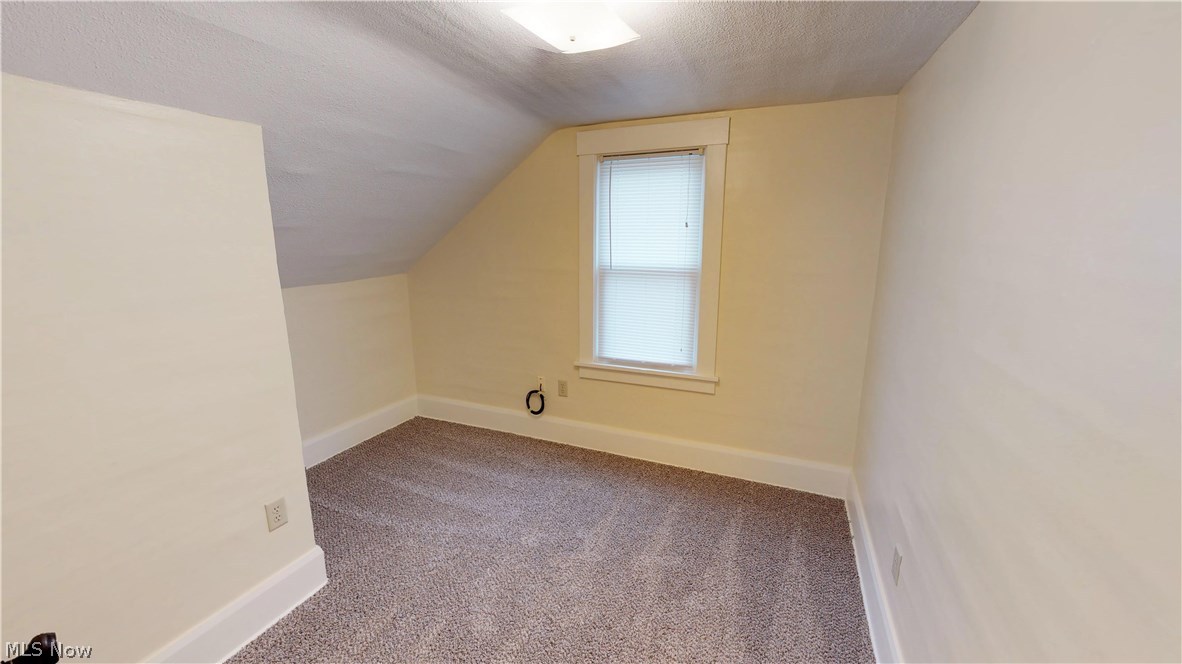 92 South Raccoon Road Youngstown, OH 44515 - Photo 16 of 27 Gallery Image 16