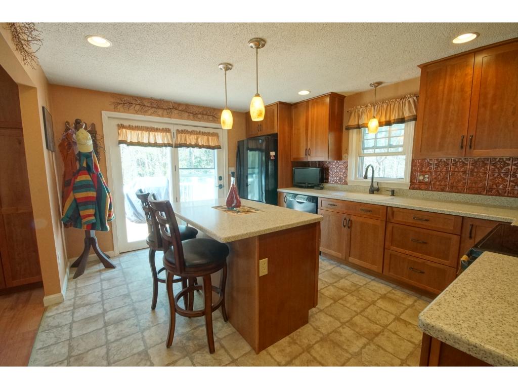 7 Huckleberry Road Raymond, NH 03077 - Photo 10 of 31