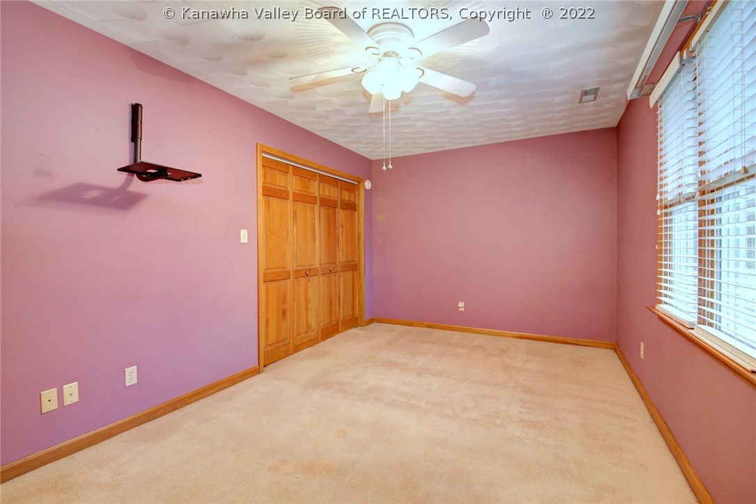 3 Acorn Lane Elkview, WV 25071 - Photo 24 of 30 Gallery Image 24