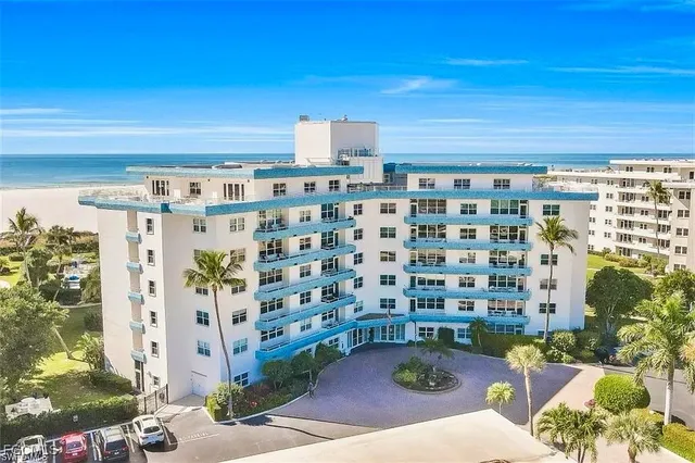 $650,000 | 220 Seaview Court, Unit 504, Marco Island, FL 34145