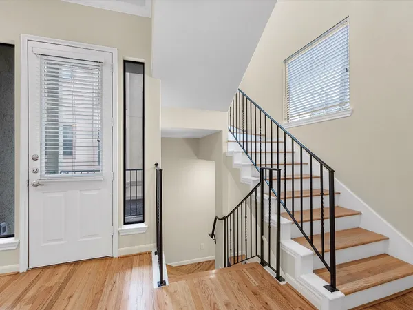 $2,875 | 4217 Koehler Street, Houston, TX 77007