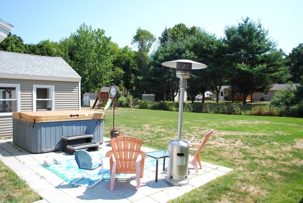 34 Raymond Road Marlborough, MA 01752 - Photo 19 of 23 Gallery Image 19