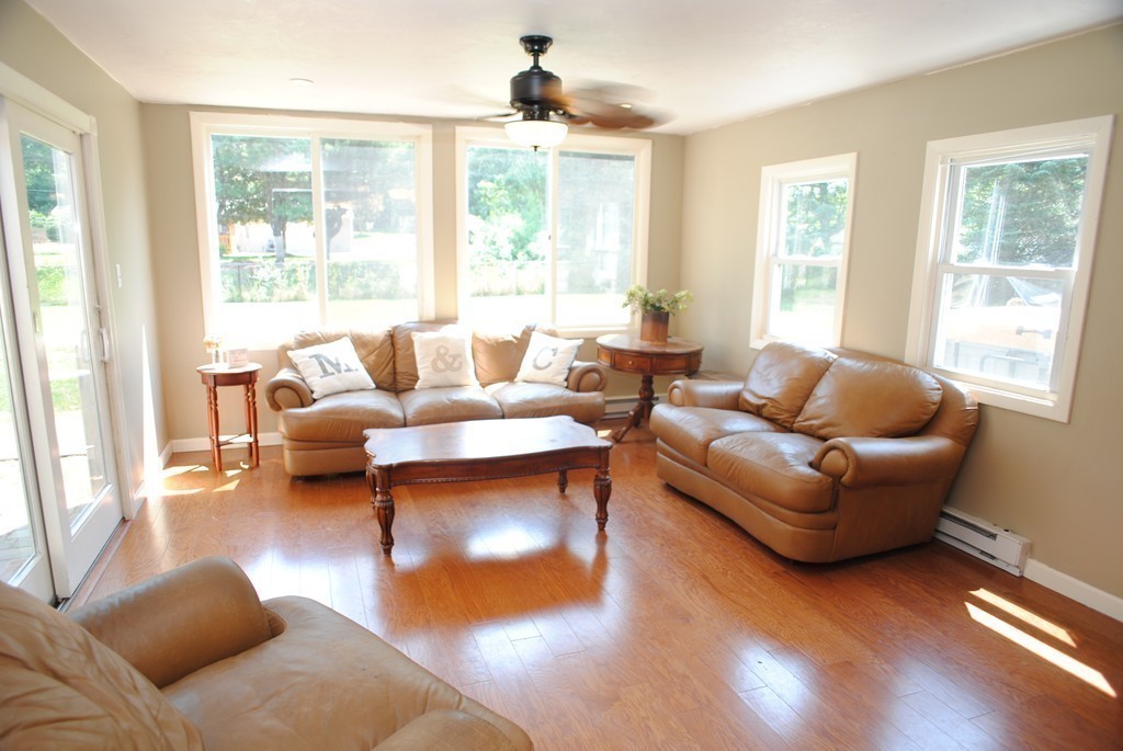 34 Raymond Road Marlborough, MA 01752 - Photo 9 of 23 Gallery Image 9