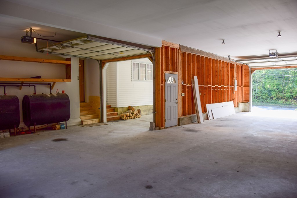 370 State Road Phillipston, MA 01331 - Photo 5 of 30