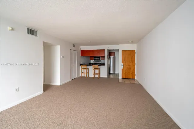 $4,600 | 1200 Brickell Bay Drive, Unit 4024, Miami, FL 33131