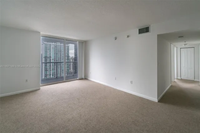 $4,600 | 1200 Brickell Bay Drive, Unit 4024, Miami, FL 33131