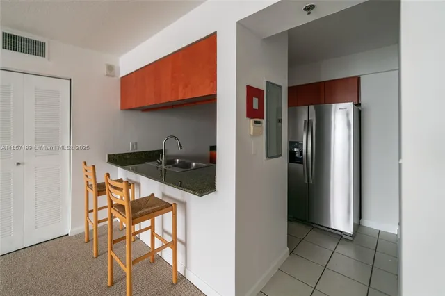 $4,600 | 1200 Brickell Bay Drive, Unit 4024, Miami, FL 33131