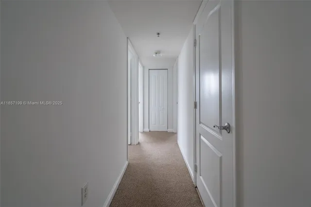 $4,600 | 1200 Brickell Bay Drive, Unit 4024, Miami, FL 33131