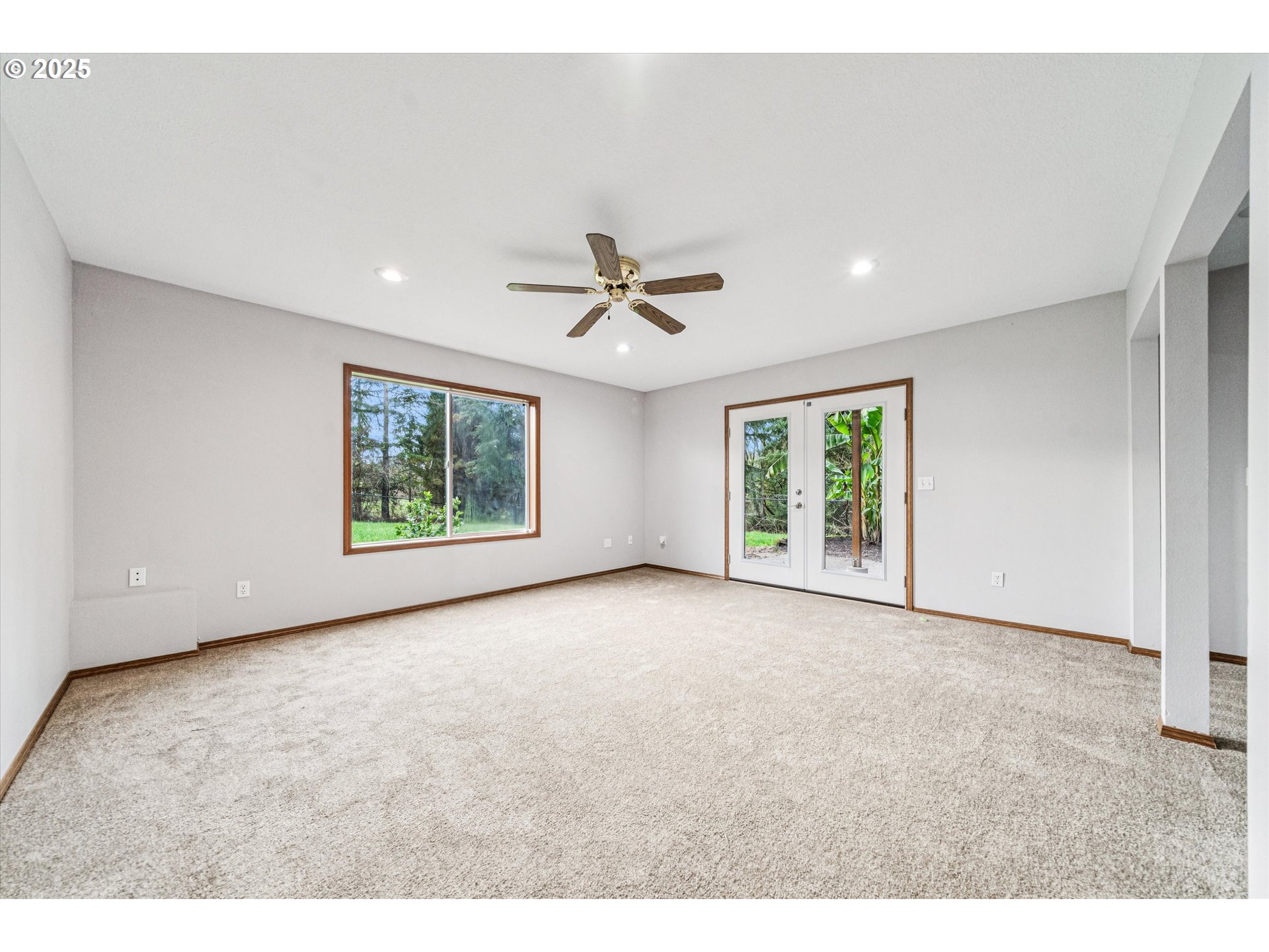 23465 South Central Point Road Canby, OR 97013 - Photo 22 of 40