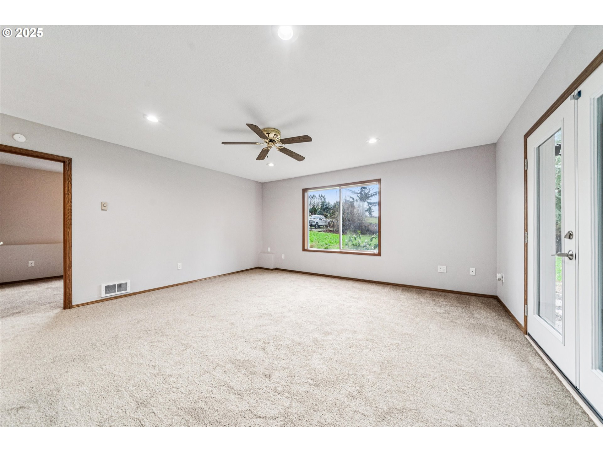 23465 South Central Point Road Canby, OR 97013 - Photo 24 of 40