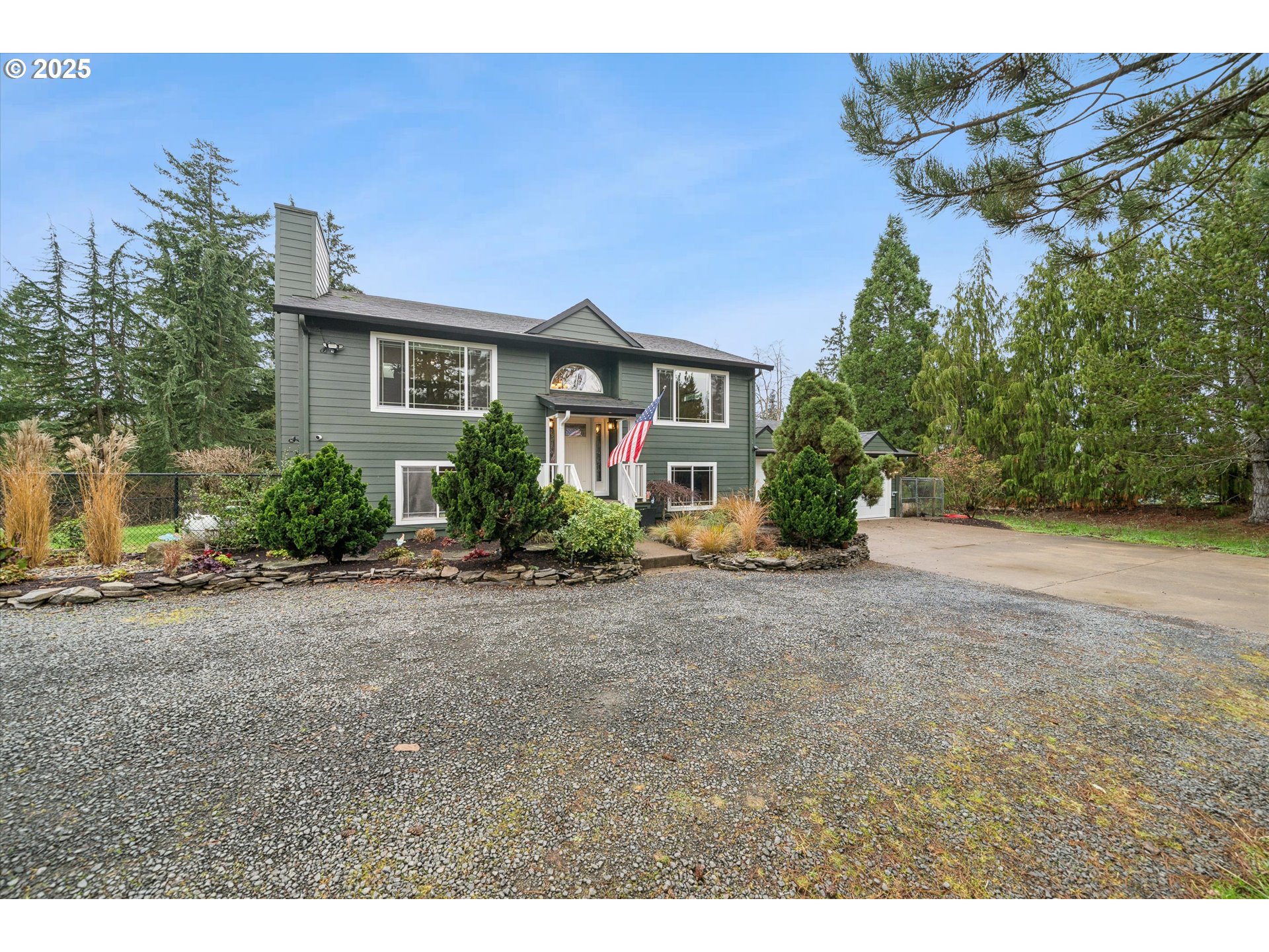 23465 South Central Point Road Canby, OR 97013 - Photo 3 of 40