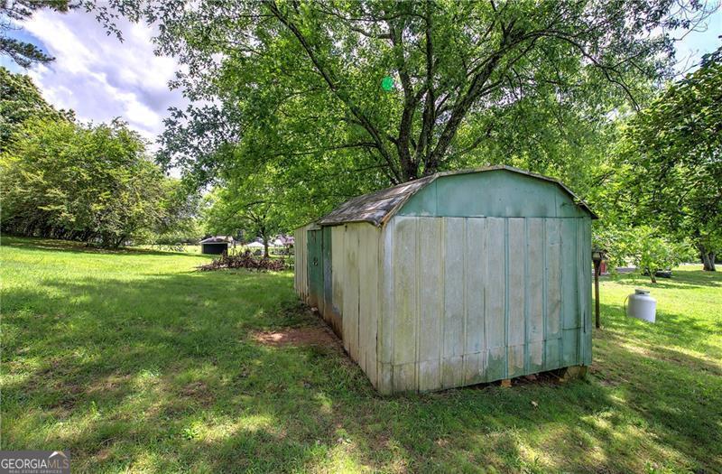 189 Boyd Valley Road Southeast Rome, GA 30161 - Photo 21 of 32 a view of backyard with green space