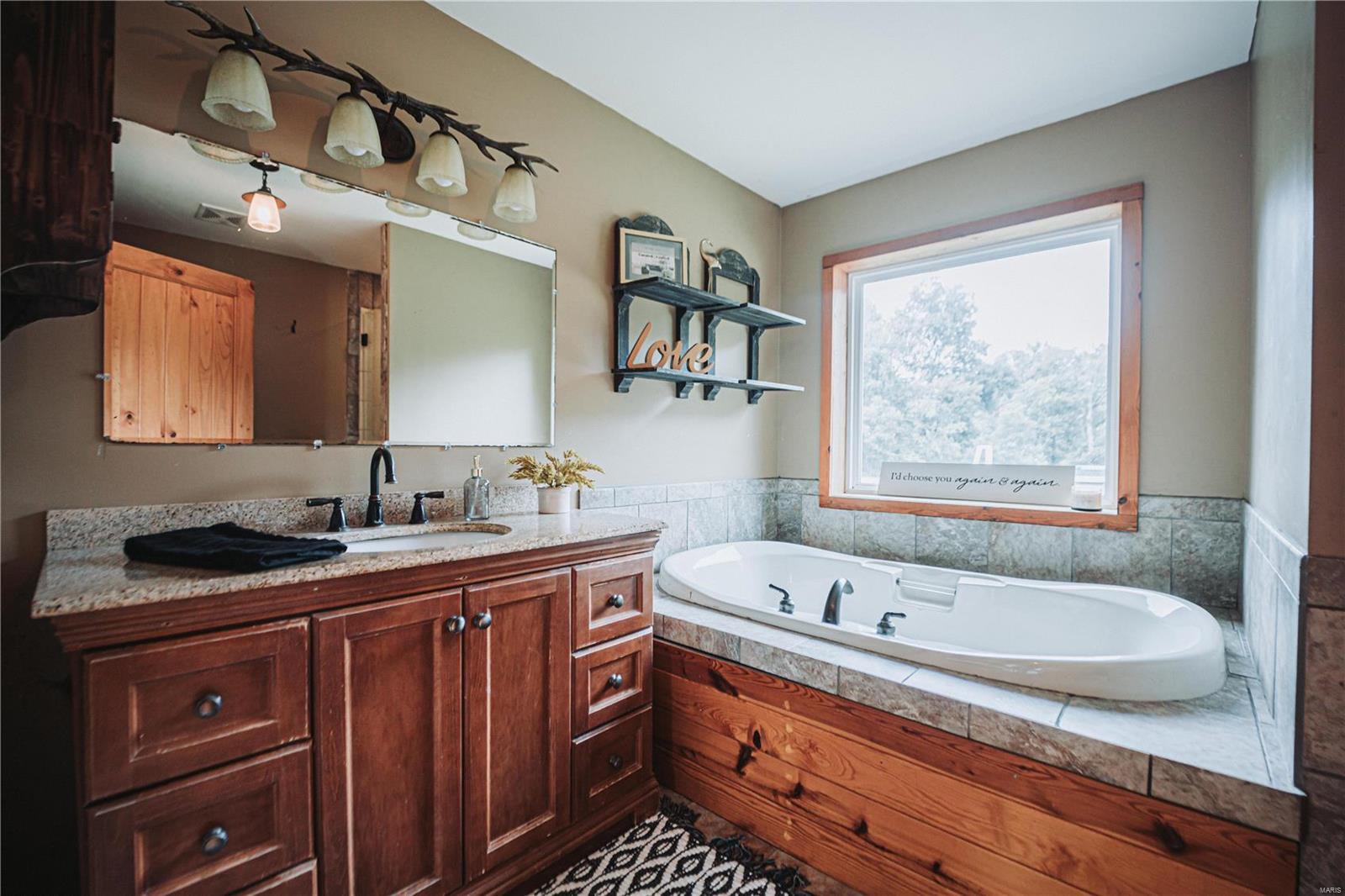 4862 Oak Tree Place Fults, IL 62244 - Photo 16 of 33