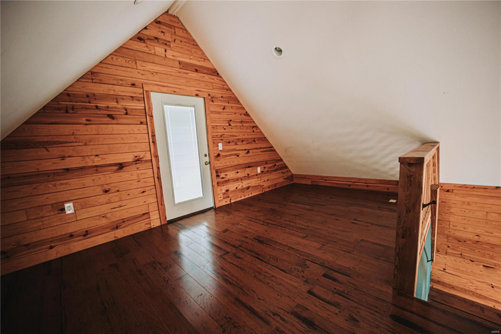 4862 Oak Tree Place Fults, IL 62244 - Photo 8 of 33