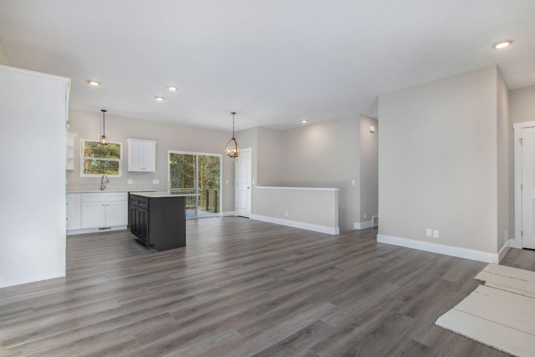 2570 Eagle Ridge Muskegon, MI 49444 - Photo 4 of 27 IMG_1655