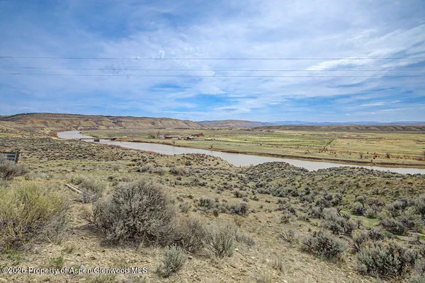 a view of a water heater