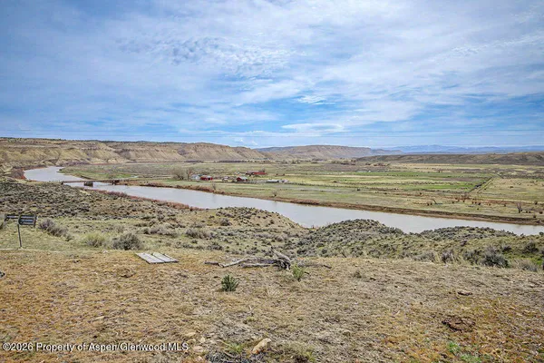 $475,000 | 13457 County Road 17, Craig, CO 81625