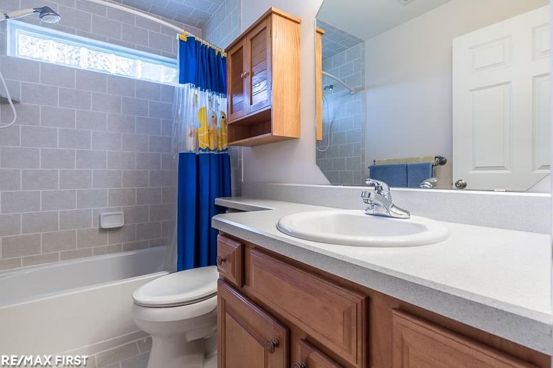 72606 Oxal Point, Unit 32 Romeo, MI 48065 - Photo 32 of 39