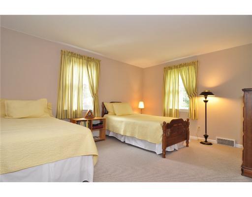 539 Old Mill Road Fox Chapel, PA 15238 - Photo 13 of 17 Bedroom. Another tranquil bedroom.