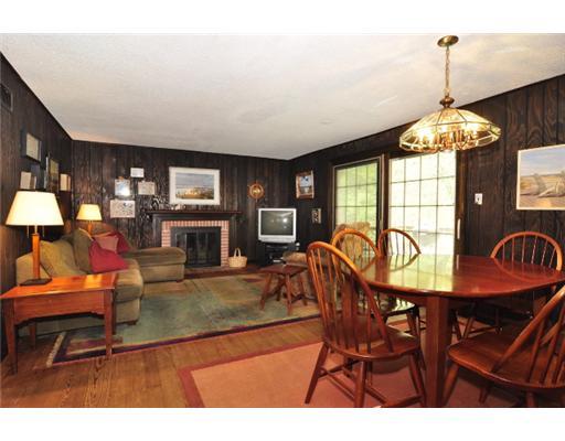 539 Old Mill Road Fox Chapel, PA 15238 - Photo 10 of 17 Family Room.