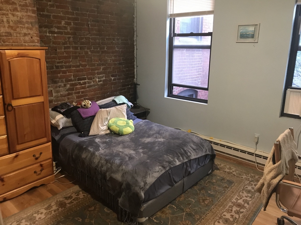 227 Washington Street, Unit 4 Brookline, MA 02445 - Photo 3 of 6