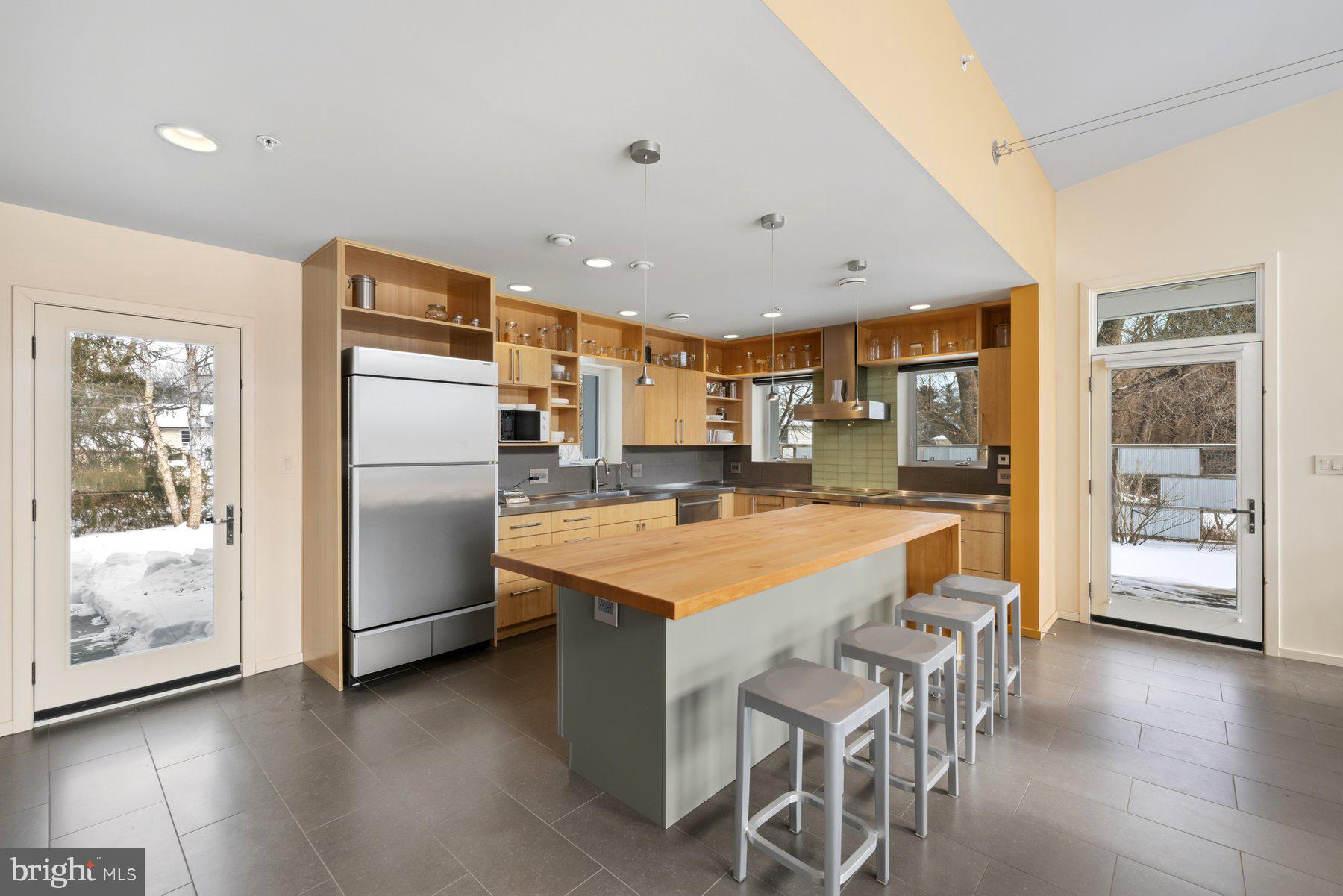 11232 Old Hopkins Road Clarksville, MD 21029 - Photo 16 of 45 Gourmet Kitchen