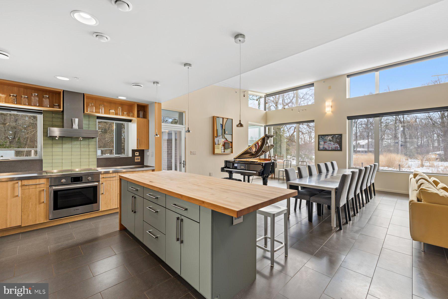 11232 Old Hopkins Road Clarksville, MD 21029 - Photo 17 of 45 Gourmet Kitchen