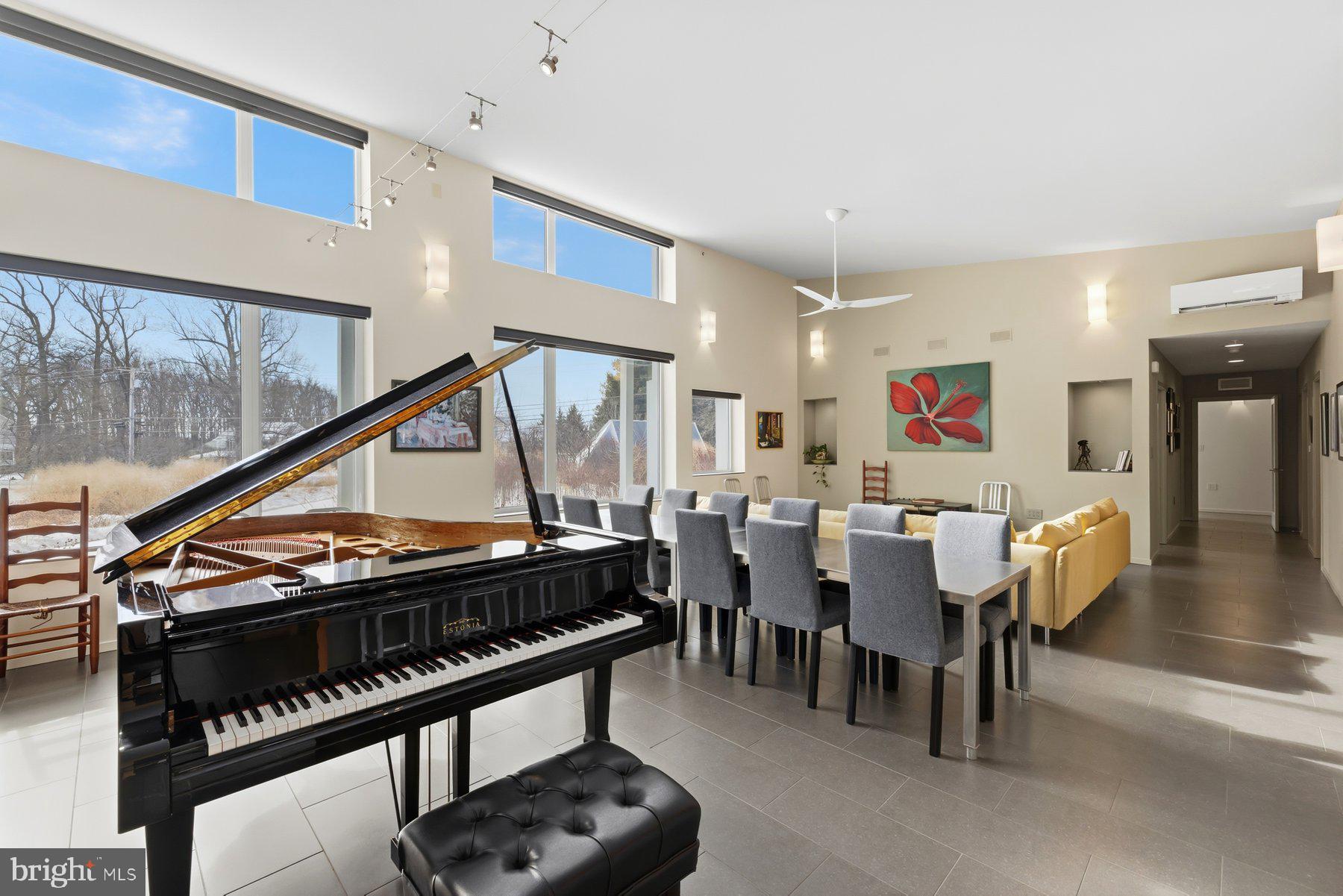 11232 Old Hopkins Road Clarksville, MD 21029 - Photo 8 of 45 Entryway