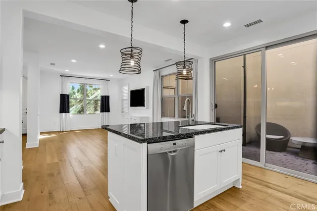 $4,500 | 105 Northern Point, Irvine, CA 92618
