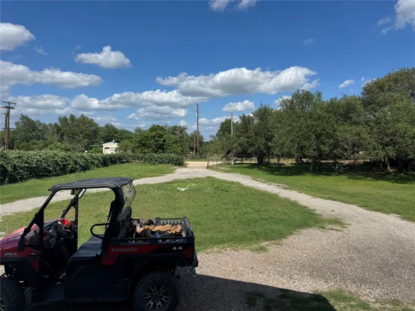 $1,675 | 307 Ella Lane, Dripping Springs, TX 78620