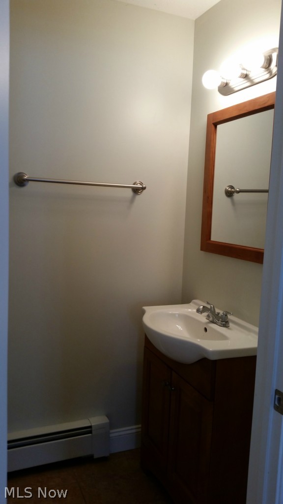 14755 Stone Road Newbury, OH 44065 - Photo 13 of 24