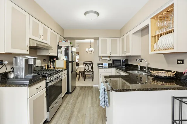 $190,000 | 917 Patricia Lane, Unit 917, Crete, IL 60417