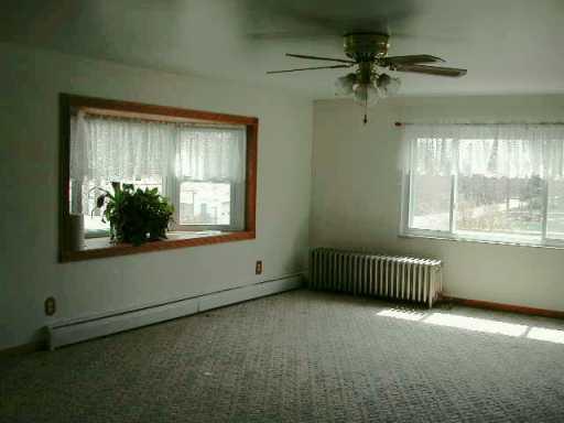 533 Melcroft Road Acme, PA 15610 - Photo 3 of 8