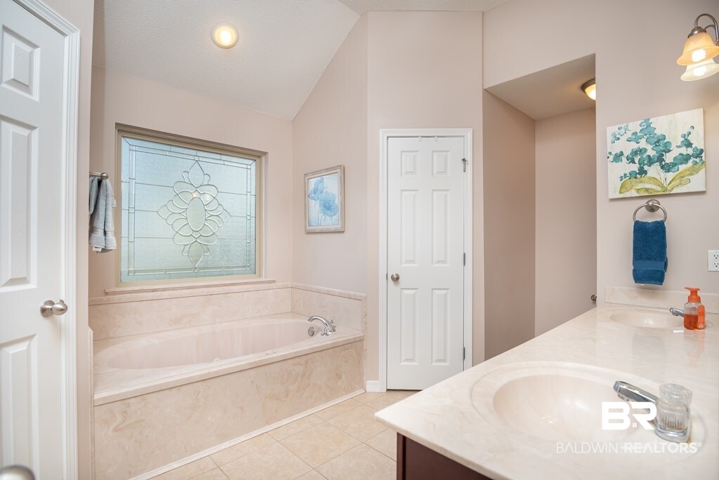 9421 Labrador Run South Mobile, AL 36695 - Photo 21 of 28