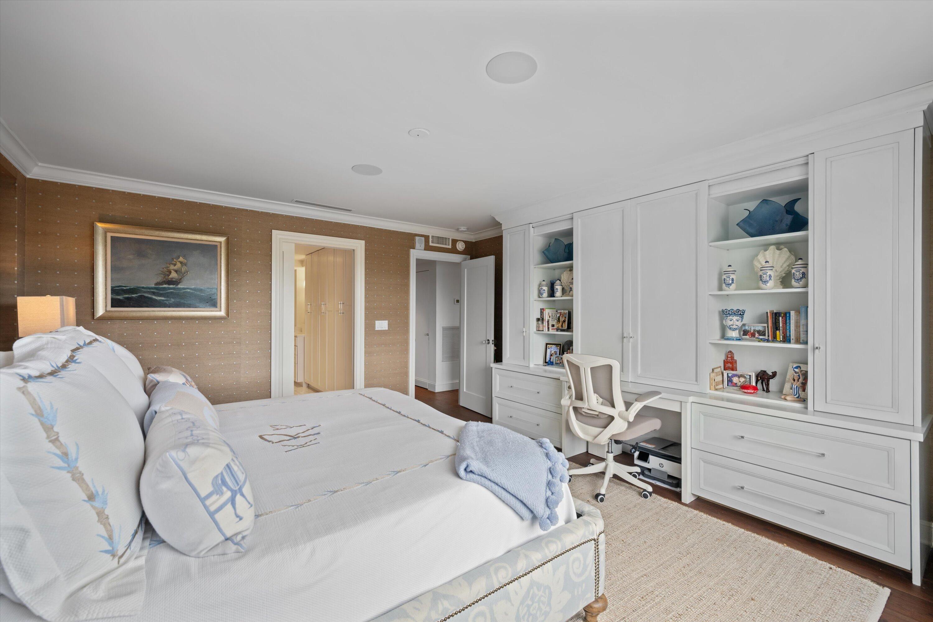 330 Cocoanut Row, Unit 5B Palm Beach, FL 33480 - Photo 12 of 23 24-DSC_4826