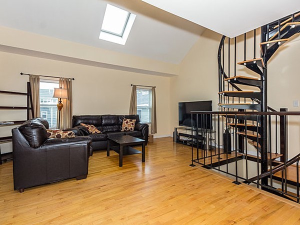 53 North Mead Street, Unit C7 Boston, MA 02129 - Photo 3 of 11