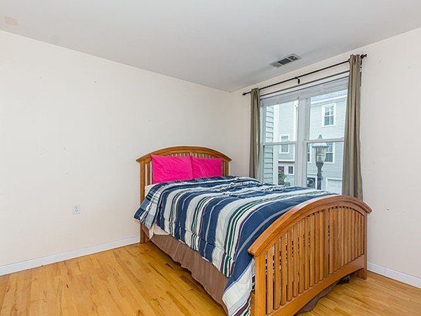 53 North Mead Street, Unit C7 Boston, MA 02129 - Photo 7 of 11