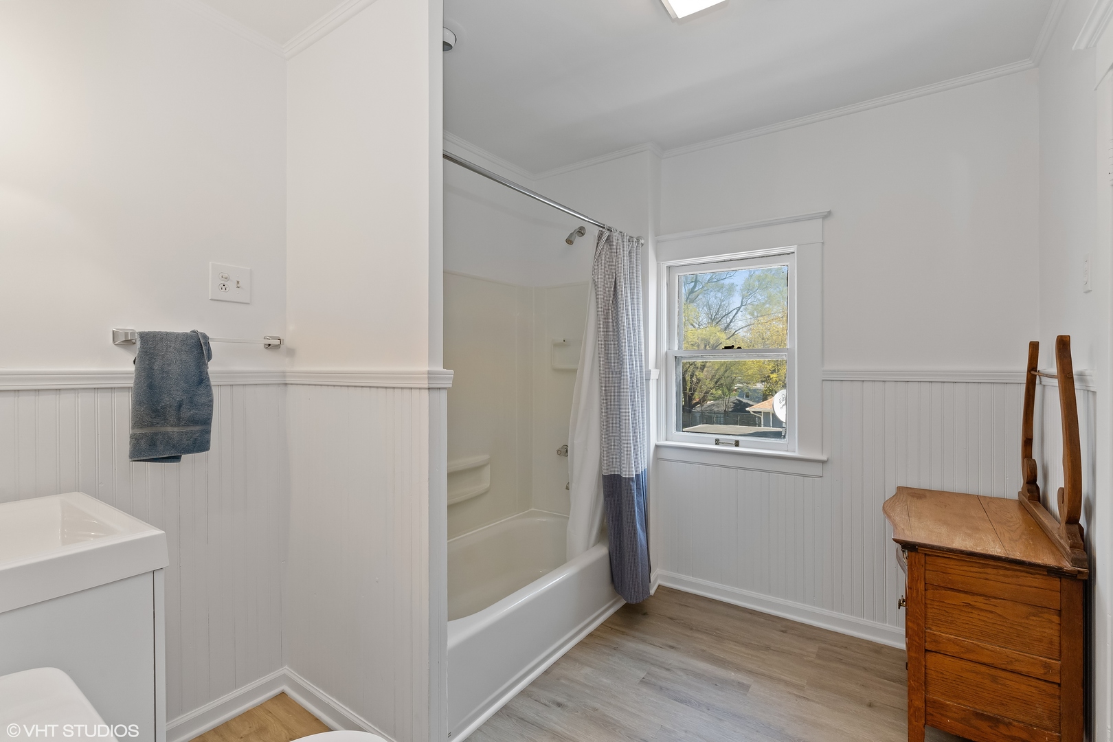 500 Barrett Street Elgin, IL 60120 - Photo 9 of 10